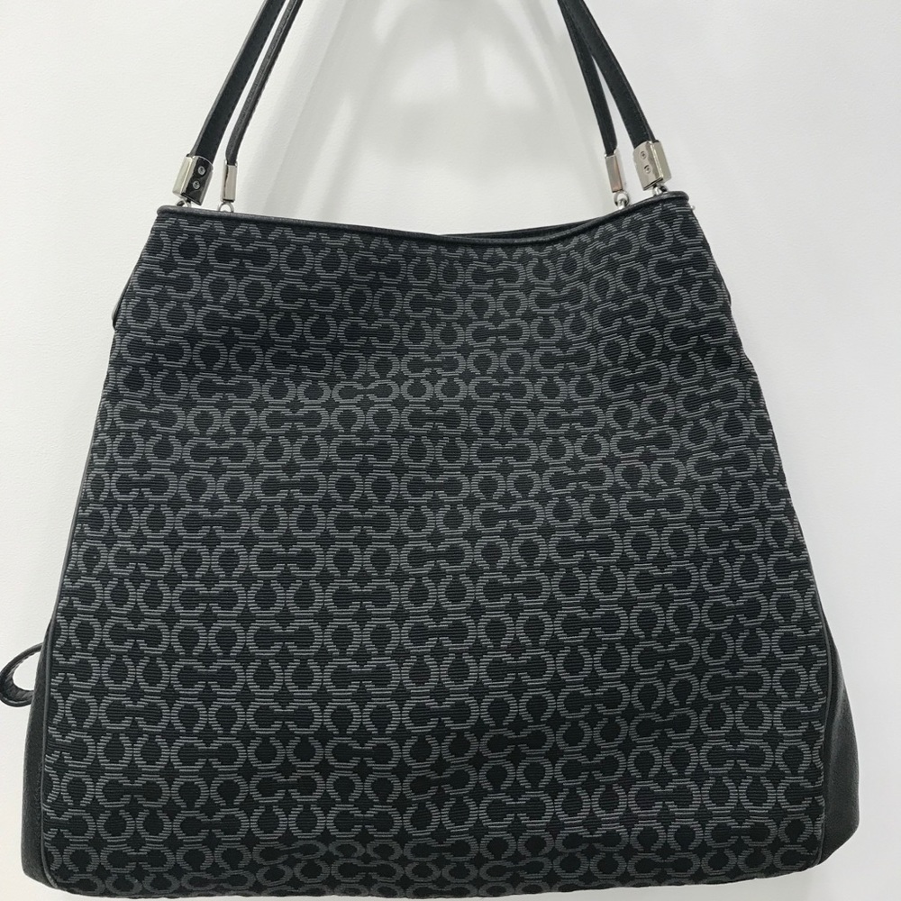 Black Coach Purse. Perfect condition!